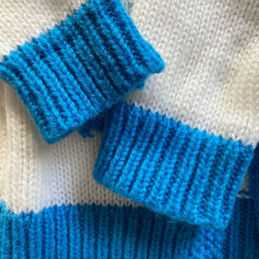 Vintage Blue and White Hand Knitted Grandma Cardigan Sweater Embroidered Flowers - Picture 6 of 9